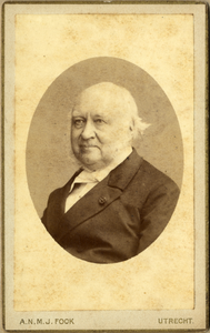 103991 Portret van Nicolaas Beets, geboren 13 september 1814, Hervormd predikant te Utrecht (1854 - 1874), hoogleraar ...